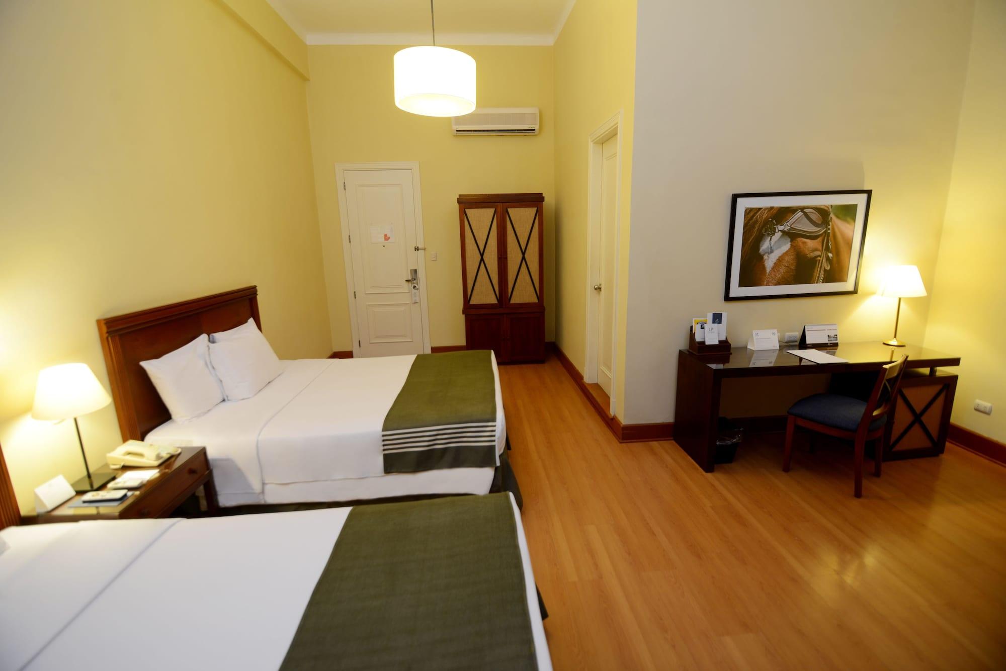 Lp Los Portales Hotel Пьюра Экстерьер фото