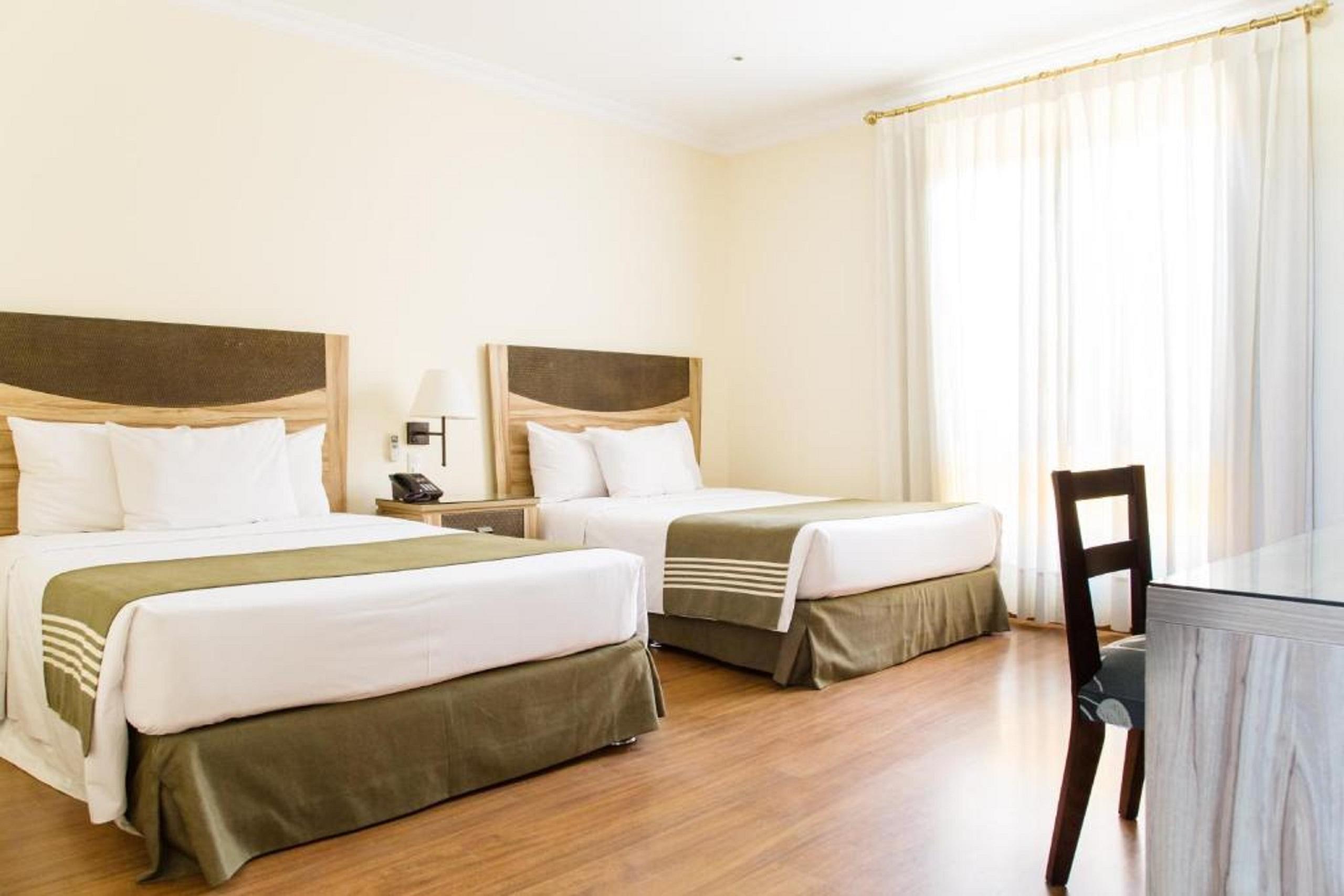 Lp Los Portales Hotel Пьюра Экстерьер фото